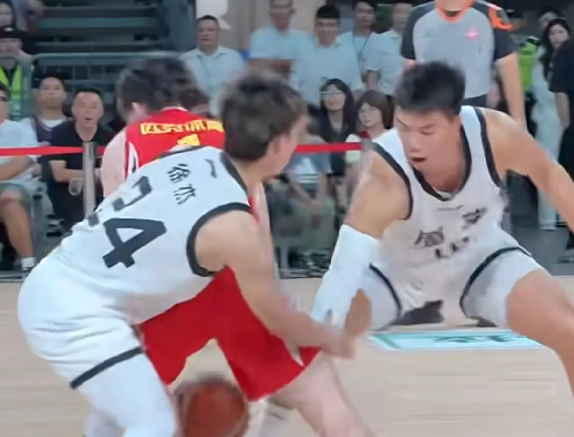 乔的联手, 焦泊乔的技 乔的联手, 焦泊乔的技