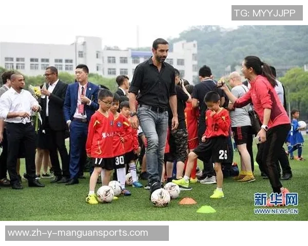 拉萨师专足球球星成长历程与校园精神传承的精彩故事